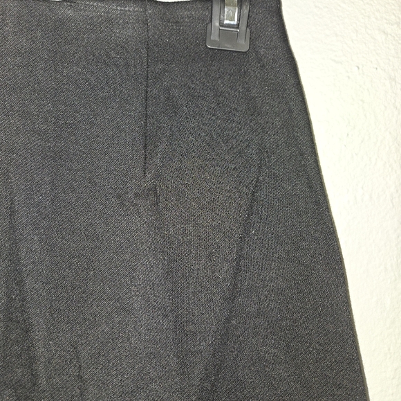 Cabi Faux Leather Black Ruffle Skirt Size XS - Picture 10 of 11